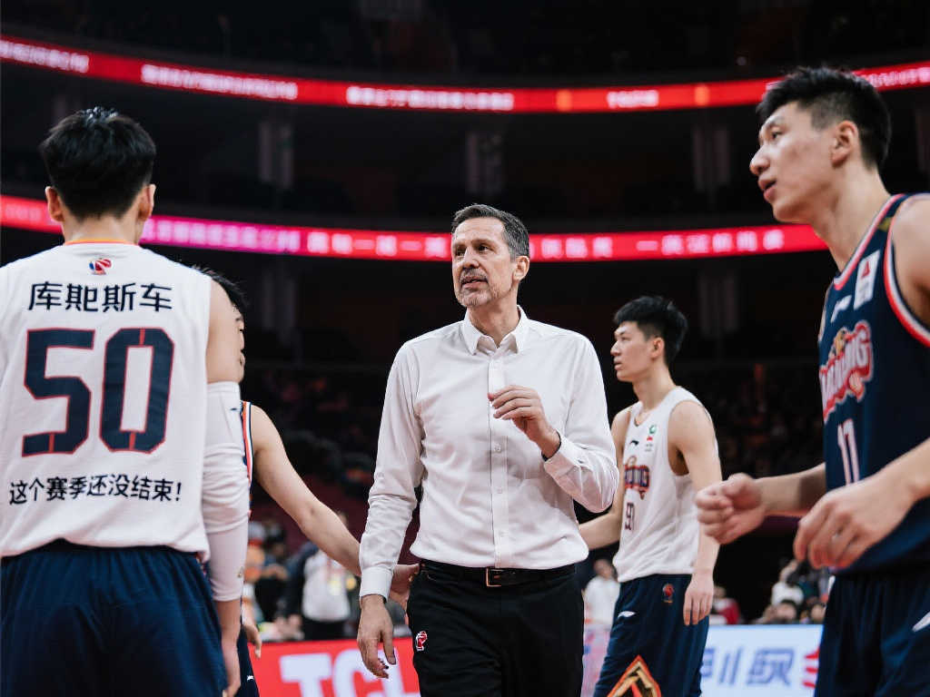 使得对手在 使得对手在